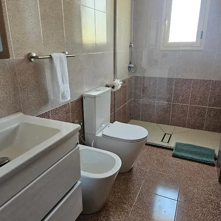 Rrapi Трагьяс